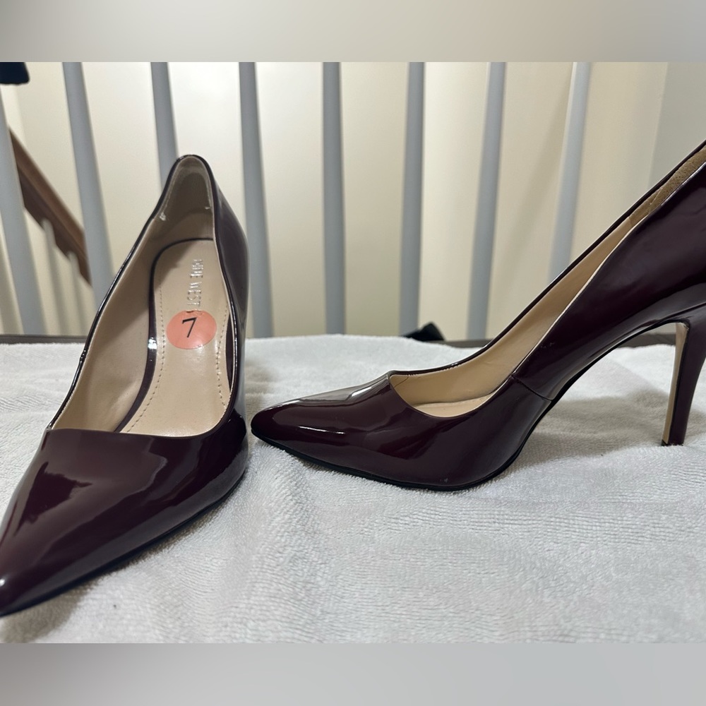 Nine West Ruby Red pumps